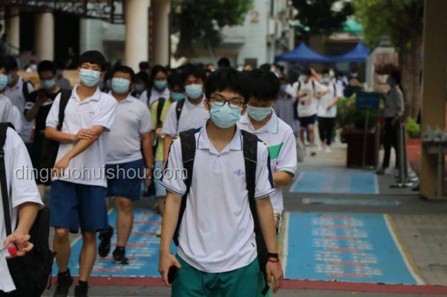I人和E人考生走出考场的反差解析
